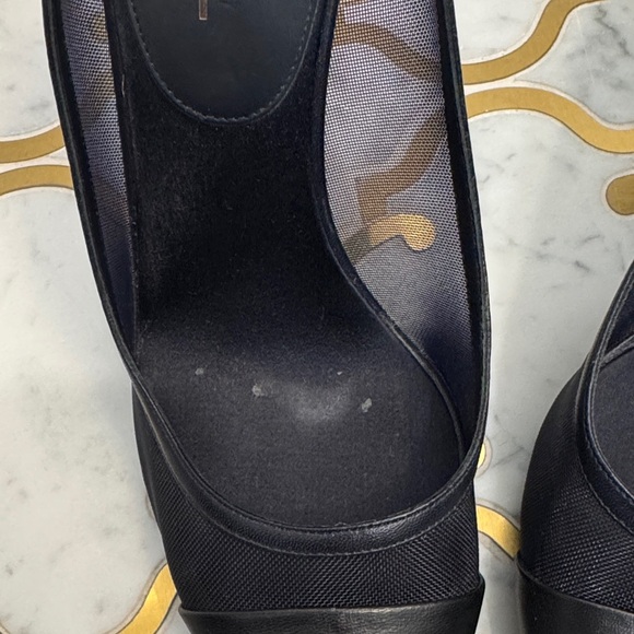 CHANEL Black Pointed Toe Mesh & Leather Pumps - Picture 11 of 11